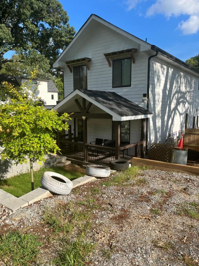 Atlanta Unit 2 Room 3 - Atlanta Bests Kept Secret Private Bedroom & Bathroom Exterior photo
